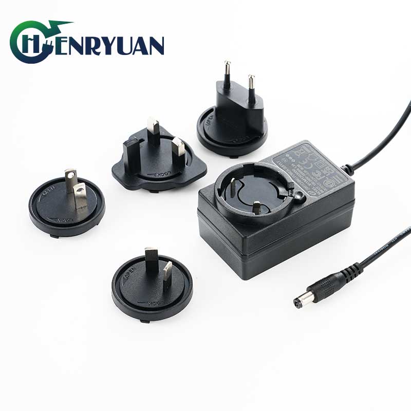 UNIVERSAL PLUG 4.2V 2A CHARGER