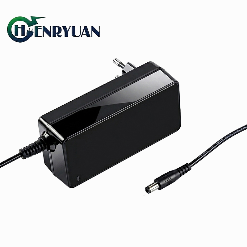 Henryuan-TUV-CE-listed-Europlug-12.6V-3A-lithium-battery-charger